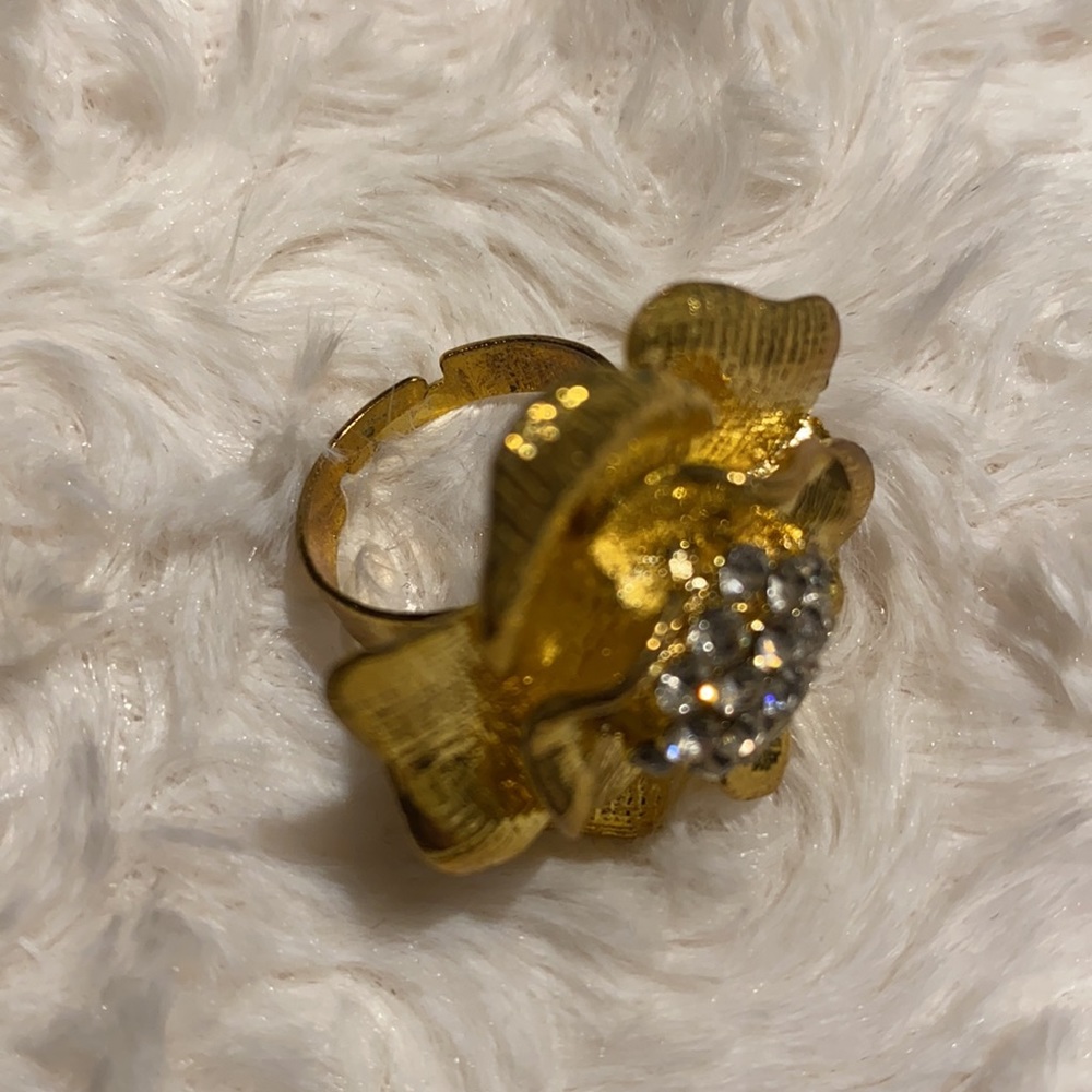 Cache Gold Rose Ring - Picture 5 of 9